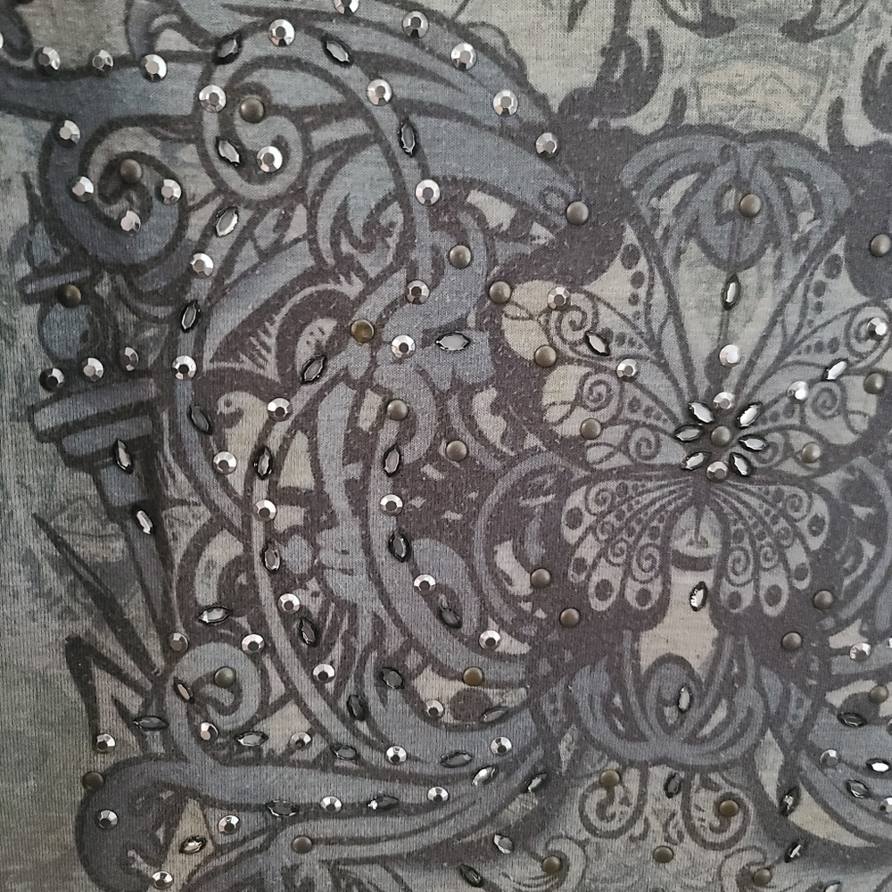 Green Source Women's Dark Green Crown Monarchy Blingy Shirt, Size S - Picture 6 of 12